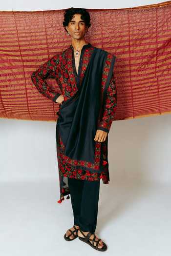 Wabi Sabi By Anshum-Ritesh Gulab Bagh Embroidered Kurta Set 