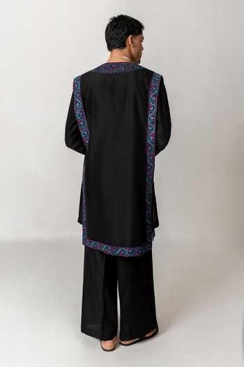 Wabi Sabi By Anshum-Ritesh Noir Garden Embroidered Kurta Set 