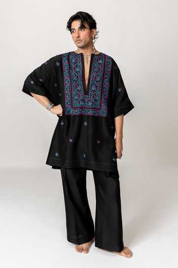 Wabi Sabi By Anshum-Ritesh Mosaic Frame Resham Embroidered Kurta Set 