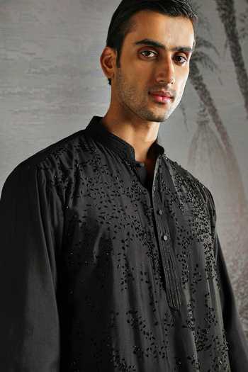Asuka_Black Chanderi Silk Regal Texture Kurta And Pant Set _Online_at_Aza_Fashions