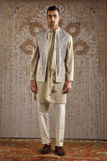 Buy_Asuka_Ivory Silk, Satin Sequins Embroidered Bundi Kurta Set _Online_at_Aza_Fashions