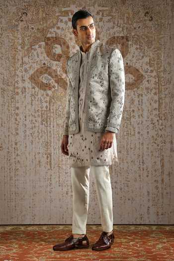 Buy_Asuka_Green Chanderi, Jacquard Zari Geometric Embroidered Bandhgala Set 