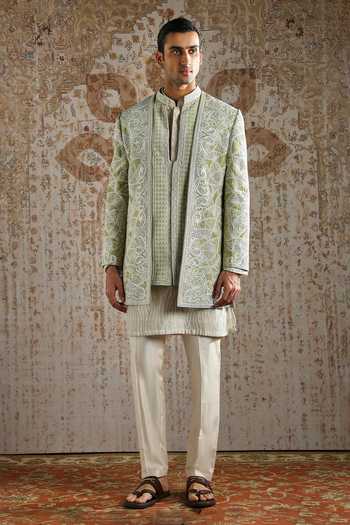 Asuka Embroidered Bandhgala Set 