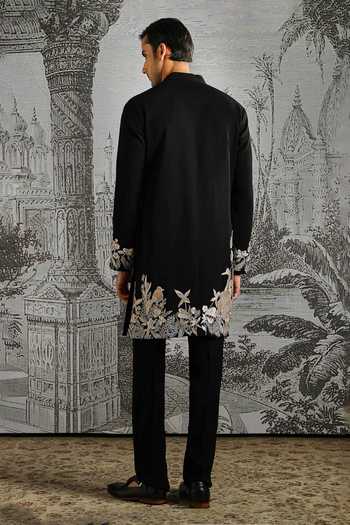Asuka Floral Embroidered Kurta Set 