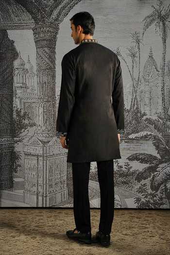 Asuka Embroidered Chanderi Silk Kurta Set 