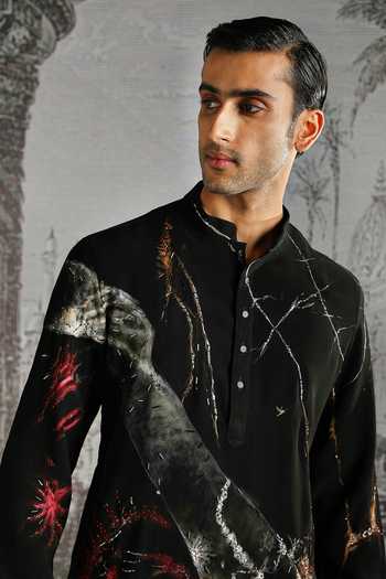 Asuka_Black Scarlet Accent Kurta And Pant Set _Online_at_Aza_Fashions