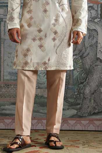 Asuka_Ivory Chanderi Silk Floral Embroidered Kurta Set _Online_at_Aza_Fashions