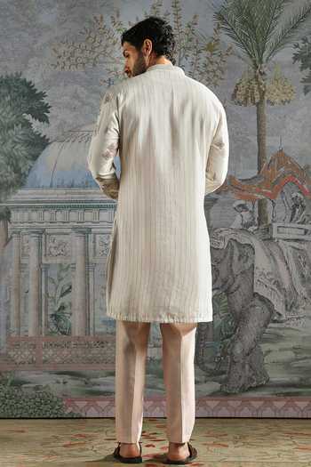 Asuka Floral Embroidered Chanderi Silk Kurta Set 