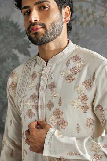 Shop_Asuka_Ivory Chanderi Silk Floral Embroidered Kurta Set _Online_at_Aza_Fashions