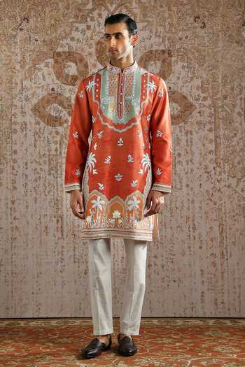 Asuka Embroidered Chanderi Silk Kurta Set 