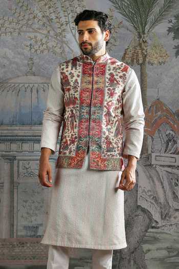 Shop_Asuka_Ivory Pashmina Zari Embroidered Bundi Kurta Set _Online_at_Aza_Fashions