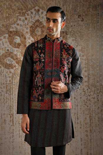 Buy_Asuka_Black Pashmina Embroidery Bundi Kurta Set _Online_at_Aza_Fashions