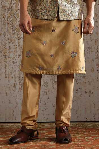 Asuka_Multi Color Silk Embroidery Bundi Kurta Set _Online_at_Aza_Fashions