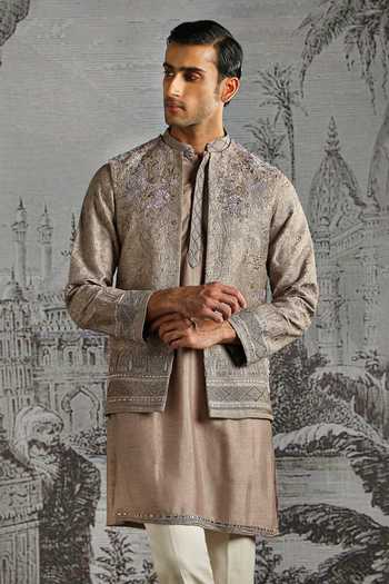 Buy_Asuka_Multi Color Silk Zari Embroidered Bundi Kurta Set _Online_at_Aza_Fashions