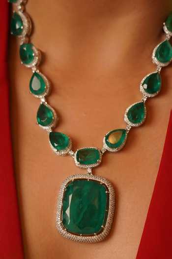 MRJEWELS_Green The Heirloom Royal Emerald Necklace Set _Online_at_Aza_Fashions