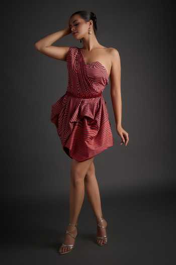 Jyoti Sachdev Iyer_Red Cotton One Shoulder Geometric Print Dress With Belt _Online_at_Aza_Fashions