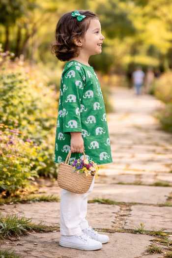 Buy_Pankhuri By Priyanka_Green Cotton Elephant Print Kurta Set _Online_at_Aza_Fashions