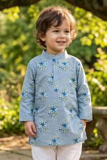 Buy_Pankhuri By Priyanka_Grey Cotton Floral Buta Print Kurta Set _Online_at_Aza_Fashions