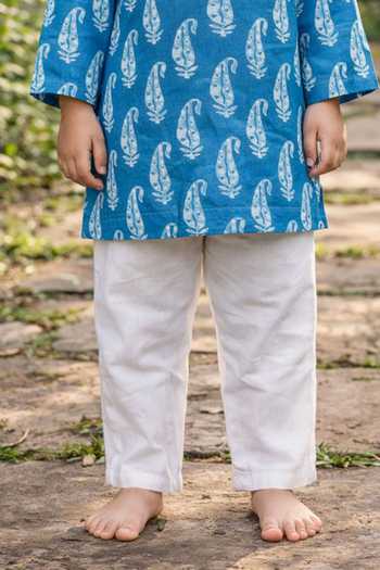 Pankhuri By Priyanka_Blue Cotton Paisley Print Kurta Set _Online_at_Aza_Fashions