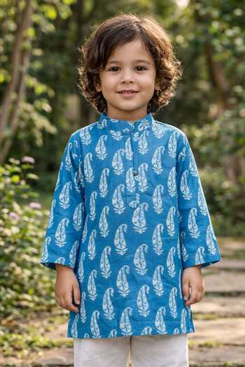 Buy_Pankhuri By Priyanka_Blue Cotton Paisley Print Kurta Set _Online_at_Aza_Fashions
