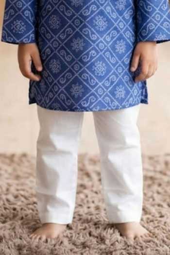 Buy_Pankhuri By Priyanka_Blue Cotton Deep Bandhej Print Kurta Set _Online_at_Aza_Fashions