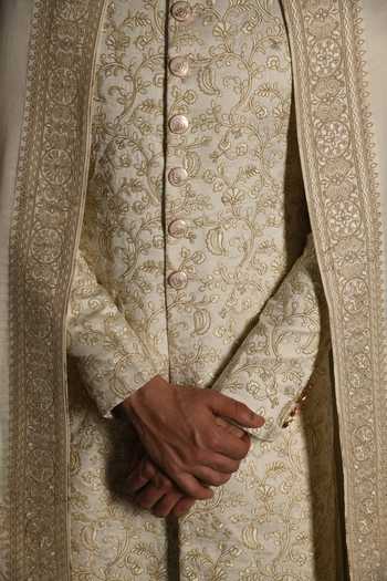 Punit Arora_Cream Silk, Satin Oyster Raw Embroidered Sherwani Set _at_Aza_Fashions
