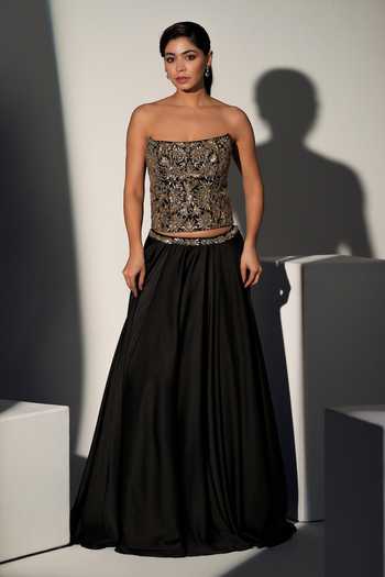 Libas Cafe by Nidhi & Ashish Alizeh Embroidered Corset & Lehenga Set 