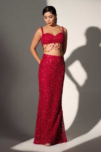 Libas Cafe by Nidhi & Ashish_Red Net Sweetheart Neck Poo Embroidered Blouse And Skirt Set _Online_at_Aza_Fashions