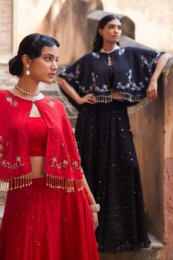 Shop_Geroo Jaipur_Red Chiffon, Jacquard Mirrors Round , Keyhole Lehenga Set 