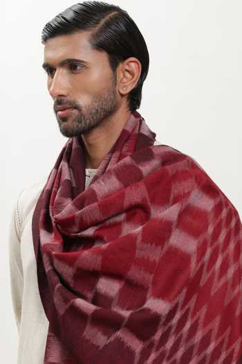 SHAZA_Maroon Ikat Pattern Pashmina Heritage Stole _Online_at_Aza_Fashions