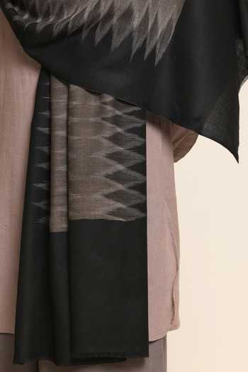 SHAZA_Black Hand Ikat Weave Shawl _Online_at_Aza_Fashions