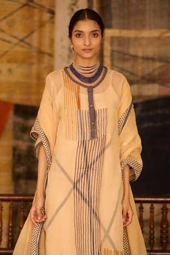 Banana Labs_Blue Cotton, Denim, Kota Doria Round Neck, Yes Geometric Stripe Print Kurta Set _Online_at_Aza_Fashions