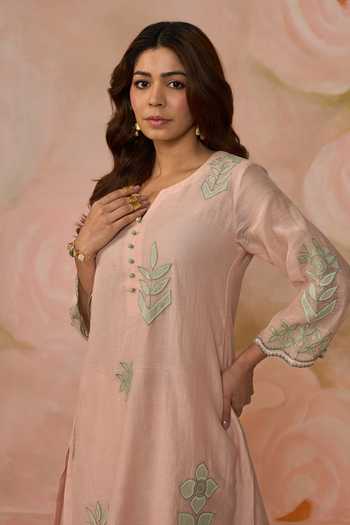 Kahani Lush_Pink Chanderi Split V-neck Hand Embroidered Kurta And Pant Set _at_Aza_Fashions
