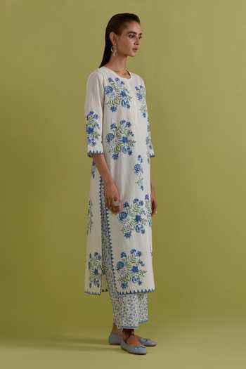 Buy Upavita Off White Cotton, Chanderi Round Neck Floral Hand Block Print Kurta Set Online at Aza Fashions Buy_Upavita_Off White Cotton, Chanderi Round Neck Floral Hand Block Print Kurta Set _Online_at_Aza_Fashions