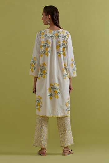 Shop Upavita Off White Cotton, Chanderi Round Neck Hand Block Print Kurta Set at Aza Fashions Shop_Upavita_Off White Cotton, Chanderi Round Neck Hand Block Print Kurta Set _at_Aza_Fashions