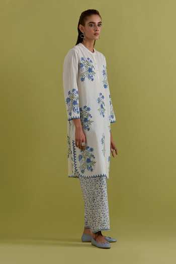 Upavita Off White Cotton, Chanderi Round Neck Hand Block Print Kurta Set Online at Aza Fashions Upavita_Off White Cotton, Chanderi Round Neck Hand Block Print Kurta Set _Online_at_Aza_Fashions