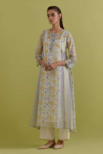 Upavita_Off White Cotton, Chanderi Round Neck, Yes Floral Block Print Kurta Set _at_Aza_Fashions