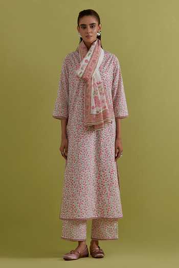 Upavita Floral Block Print Kurta Set 
