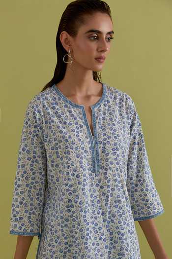 Buy_Upavita_Blue Cotton, Chanderi Round Neck, Yes Hand Block Print Kurta Set 