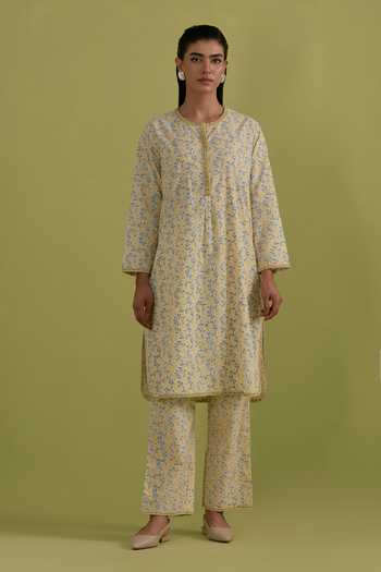 Buy_Upavita_Green Cotton, Chanderi Round Neck Hand Block Print Kurta Set _Online_at_Aza_Fashions