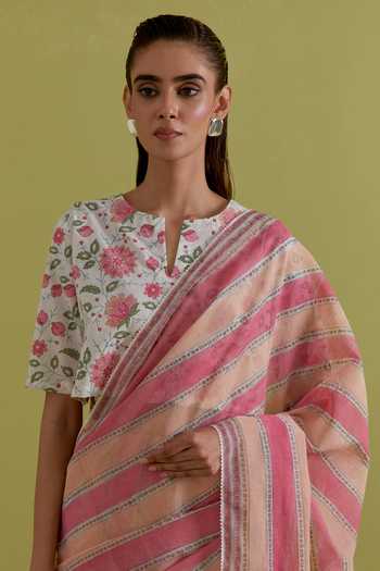 Buy_Upavita_Pink Cotton, Chanderi Round Neck Hand Block Print Saree With Blouse 