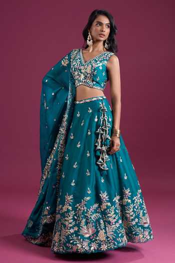 Samyukta Singhania Green Tissue V-neck Sequins Embroidered Lehenga Set Online at Aza Fashions Samyukta Singhania_Green Tissue V-neck Sequins Embroidered Lehenga Set _Online_at_Aza_Fashions