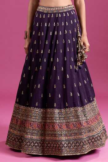 Buy_Samyukta Singhania_Purple Silk Sweetheart Neck Sequins Embroidered Chinnon Lehenga Set 