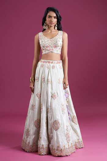 Shop_Samyukta Singhania_Green Tissue Sweetheart Neck Sequinned And Zari Embroidered Lehenga Set _Online_at_Aza_Fashions