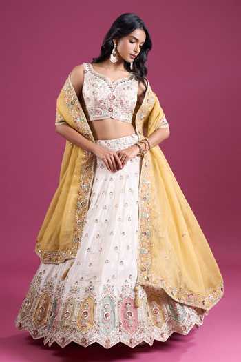Shop_Samyukta Singhania_Cream Tissue Sweetheart Neck Sequinned And Zari Embroidered Lehenga Set _Online_at_Aza_Fashions
