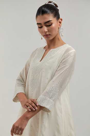 Kora_Off White Silk, Chanderi, Cotton Split V-neck Kurta Set _at_Aza_Fashions