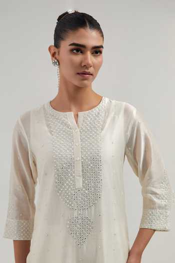 Shop_Kora_Off White Silk, Chanderi, Cotton Round Neck Kurta Set _Online_at_Aza_Fashions