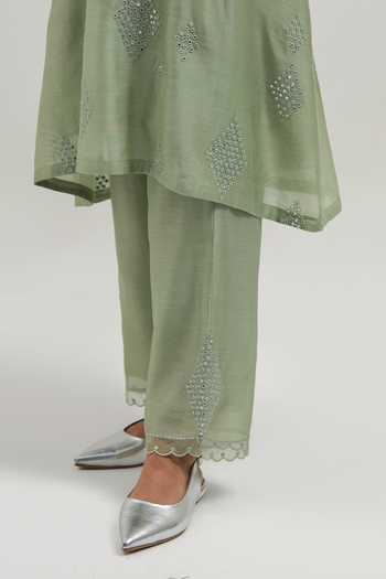 Kora_Green Silk, Chanderi, Cotton V-neck, Yes Kurta Set _Online_at_Aza_Fashions