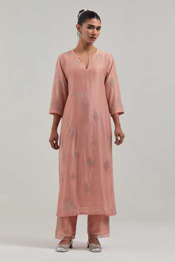 Shop_Kora_Peach Silk, Chanderi, Cotton Split V-neck Kurta And Pant Set _Online_at_Aza_Fashions