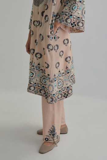 Kora_Pink Silk, Chanderi, Cotton Split V-neck Floral Motif Kurta Set _at_Aza_Fashions